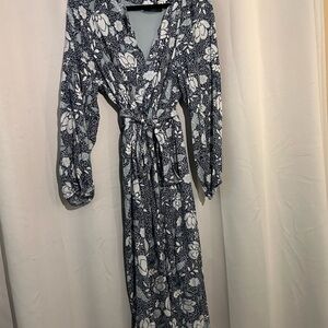 Lane Bryant Size 16 Floral Tie Waist Midi Dress | Long Sleeve Blue